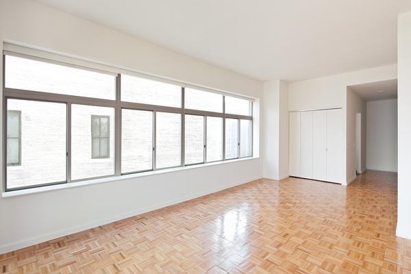 Apartment 17