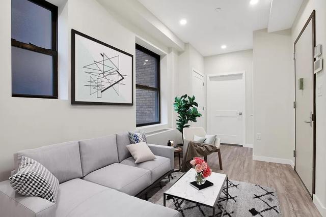 Apartment 15