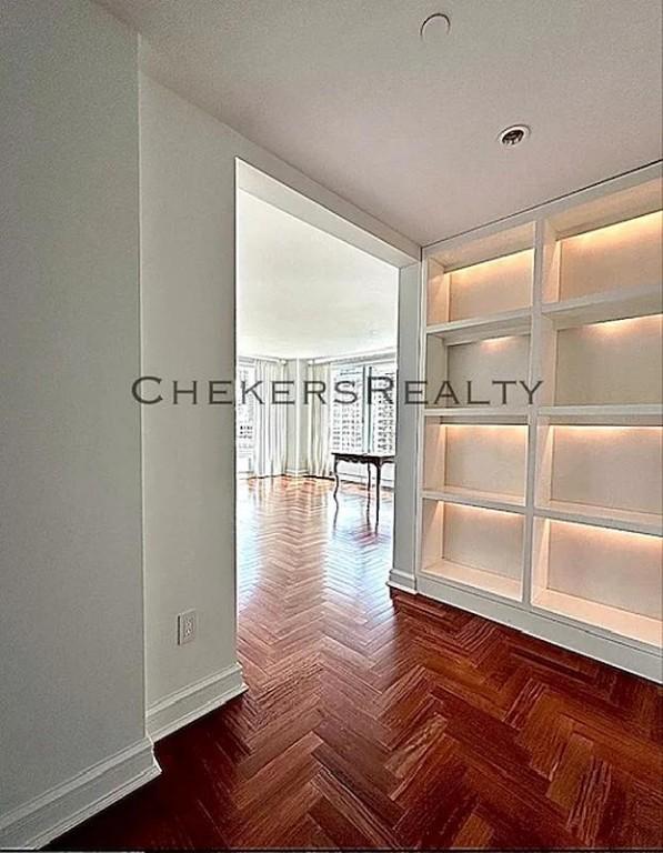 Apartment 8