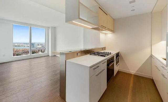 Apartment 16