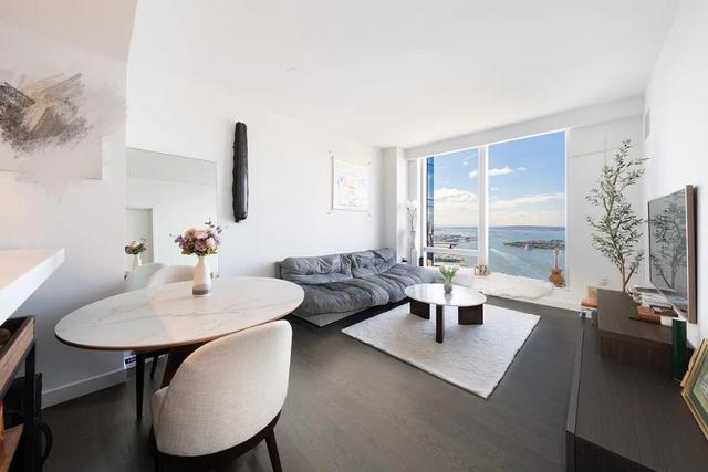 Apartment 9