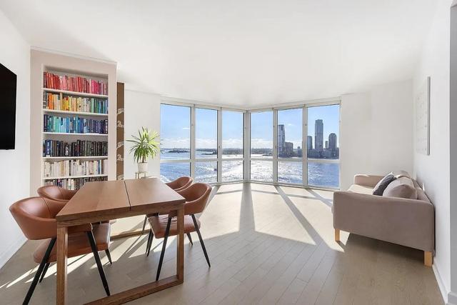 Apartment 0