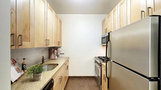 Apartment 9