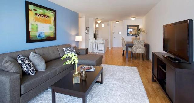 Apartment 10