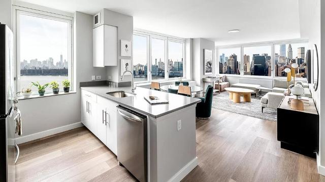 Apartment 4