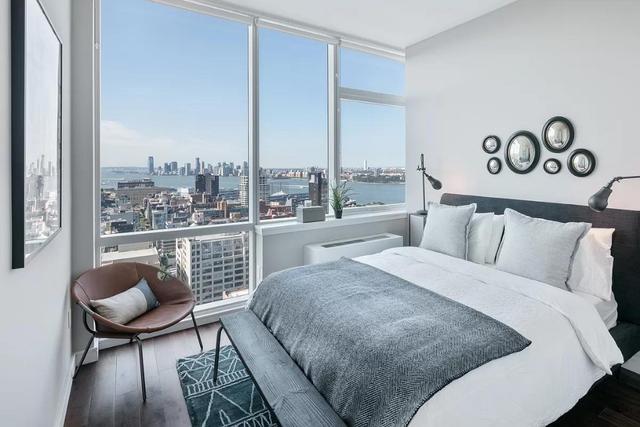 Apartment 4