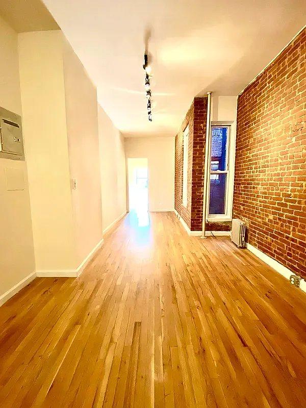 Apartment 12