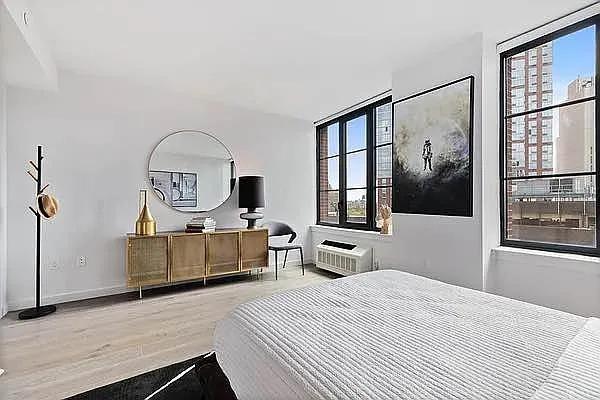 Apartment 5