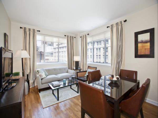 Financial-District-2121-417453_2517884.png