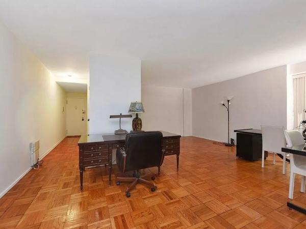 Lower-East-Side-H101-423379_2564651.jpg