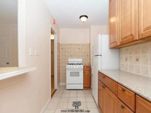 Lower-East-Side-B1502-423398_2564785.jpg