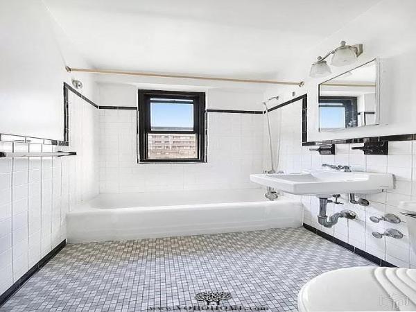 Lower-East-Side-C1702-423431_2565027.jpg