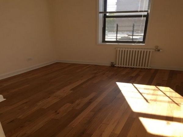 Rego-Park-311-424186_2571474.jpg