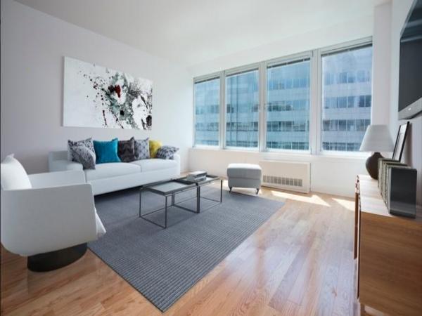 Financial-District-303-440897_2715820.jpg