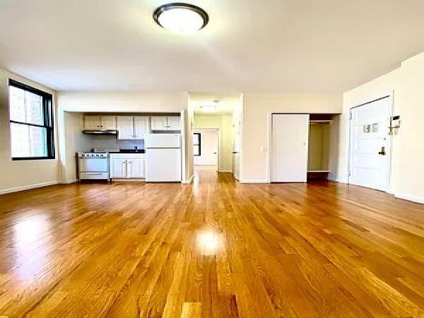 Upper-East-Side-5F-441624_2721737.jpg