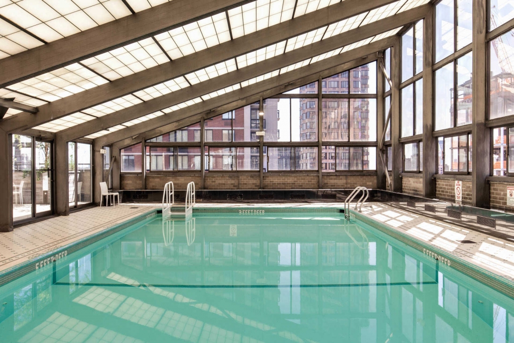 Murray-Hill-7D-Murray-Hill-Tower-Apartments-Swimming-Pool